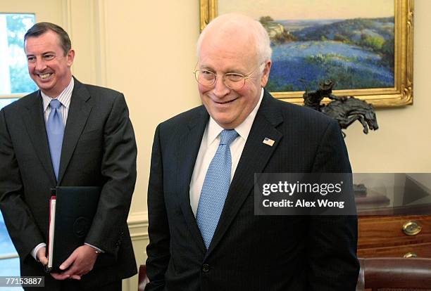 Cheney Smiling 422 Dick Cheney Smile Stock Photos, High-Res Pictures, and Images ...