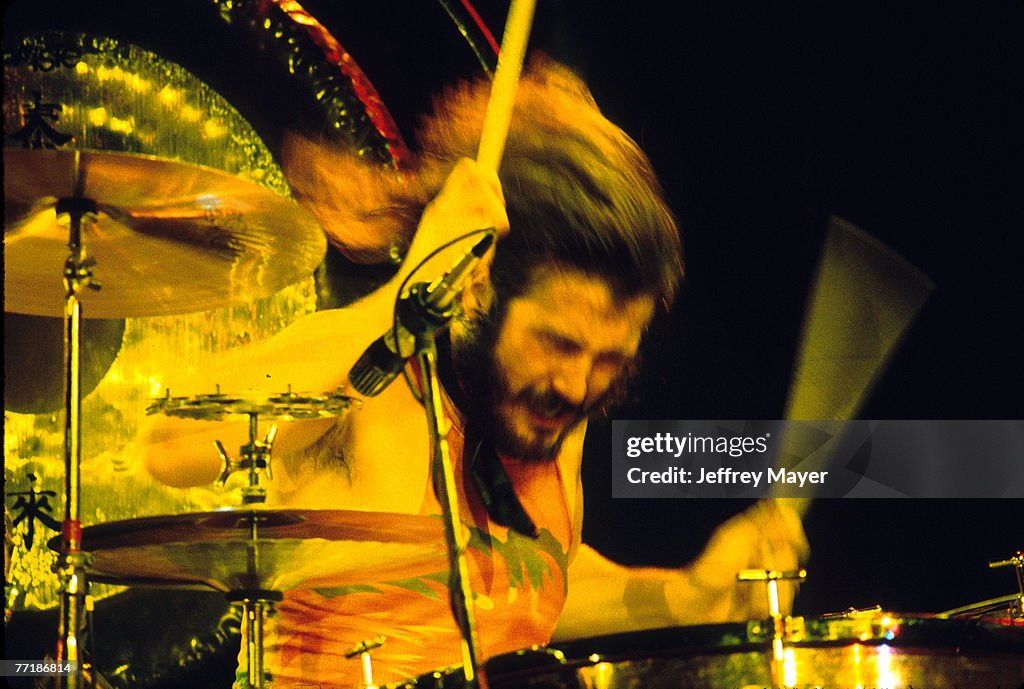 Led Zeppelin performing in Los Angeles