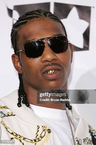 B Green Rapper 881 Rapper Bg Stock Photos, High-Res Pictures, and Images - Getty Images