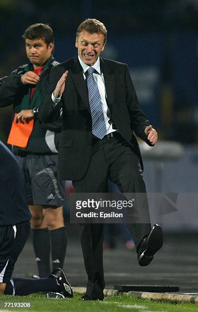 Everton's head coach David Moyes reacts during the UEFA Cup 1st Round, 2nd Leg match between Metalist Kharkiv & Everton at the Metalist Stadium on...