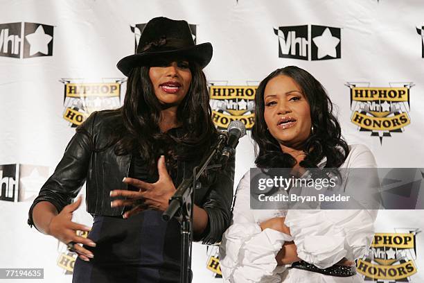 Sunny Sandy Rapper 1,041 Pepa (Rapper) Stock Photos, High-Res Pictures, and Images - Getty ...