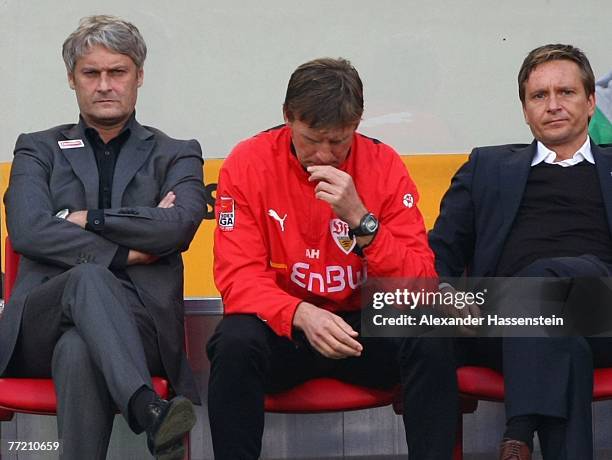 Stuttgart's head coach Armin Veh looks on during the Bundesliga match between VfB Stuttgart and Hannover 96 at the Gottlieb-Daimler-Stadium on...