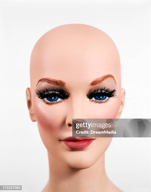 52 Faceless Mannequin Head Stock Photos, High-Res Pictures, and Images ...