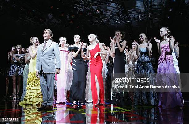 Designer Valentino among his Models on the catwalk at the Valentino fashion show during the Spring/Summer 2008 Paris Fashion Week on October 3rd,...
