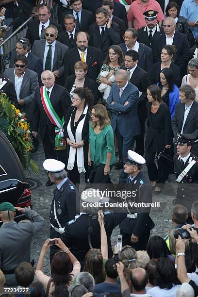 Cristina Pavarotti, Edwin Tinoco, Veronica Zeggio, Gianni Mantovani, Lorenza Pavarotti, Gabriella Pavarotti and Nicoletta Mantovani Pavarotti attend...