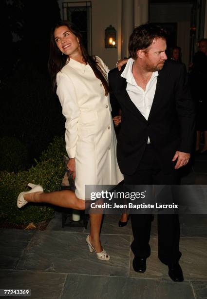 Brooke Shields and Chris Henchy arrive at the Annual Oceana Partner?s Awards Gala held at the home of Jena & Michael King on October 5, 2007 in...