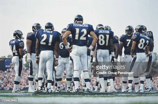 Vinny Testaverde, Quarterback for the Baltimore Ravens with his offensive line during the American Football Conference Central game against the...