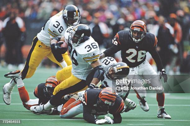 Running Back Jerome Bettis and Wide Receiver Yancey Thigpen of the Pittsburgh Steelers during the American Football Conference Central game against...