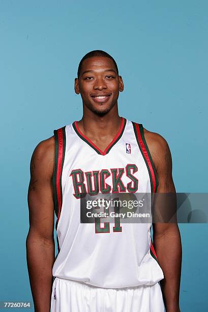 Bobby Simmonds Bobby Simmons Basketball Photos and Premium High Res Pictures - Getty ...