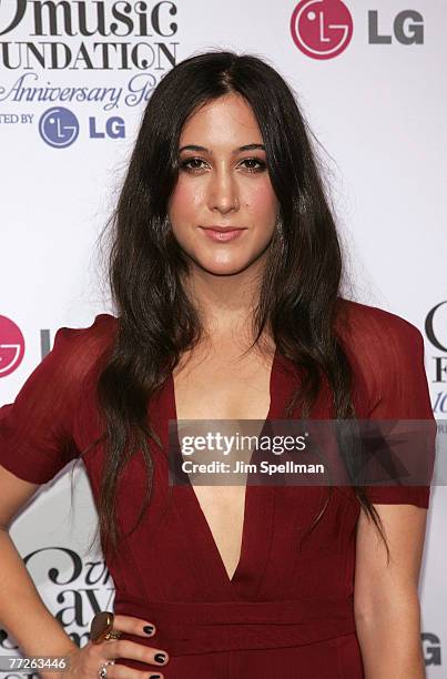 Musician Vanessa Carlton arrives at the "VH1 Save The Music Foundation's 10th Anniversary Gala" at Lincoln Center on September 20, 2007 in New York...