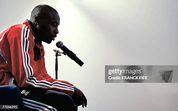 French defender William Gallas answers journalists during a press conference, 11 October 2007 in Clairefontaine, southwest of Paris, two days before...