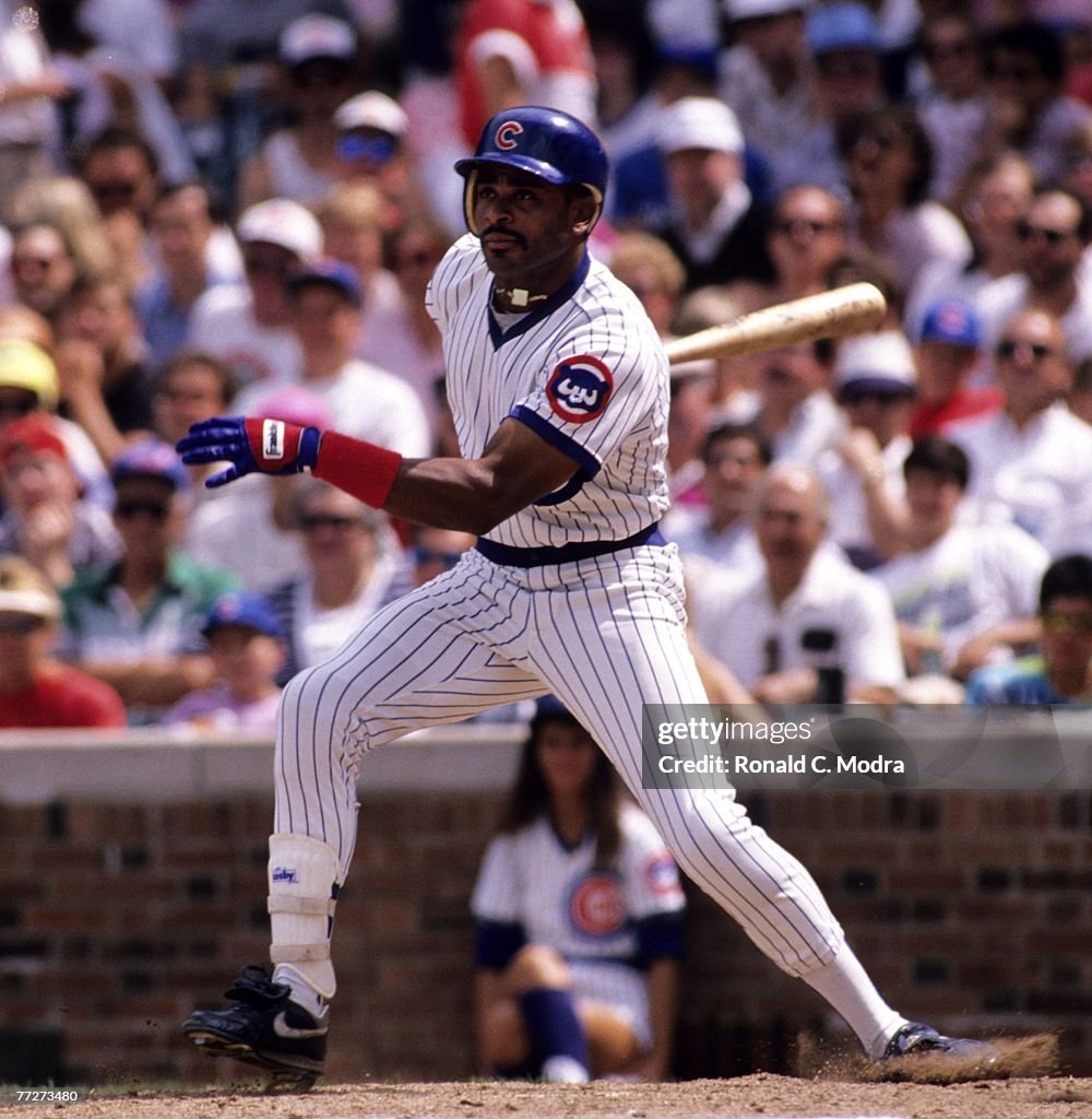 Montreal Expos v Chicago Cubs