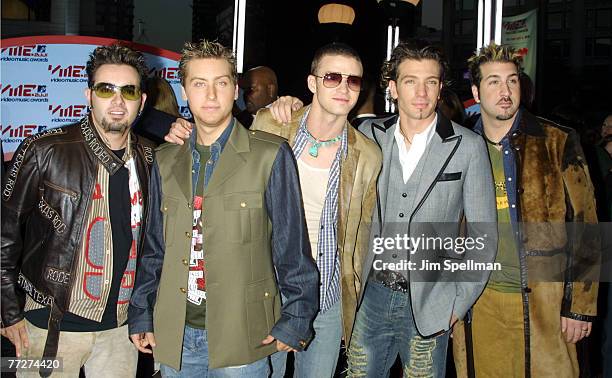 Nsync Mj 2,513 Nsync 2001 Photos & High Res Pictures - Getty Images