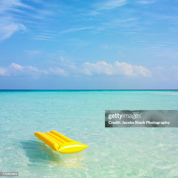 Pool Raft Empty Photos and Premium High Res Pictures - Getty Images