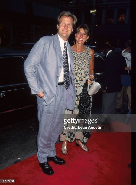 Actor Jeff Daniels and his wife Kathleen arrive at the premiere of "Fly Away Home" September 10, 1996 in New York City. The film, directed by Carroll...