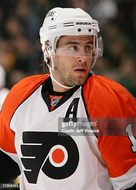 Simon Gagne of the Philadelphia Flyers skates during their game against the Vancouver Canucks at General Motors Place on October 10, 2007 in...