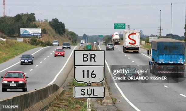 View of the BR-116 South road in Curitiba, south of Brazil, which leads to Sao Paulo and Rio de Janeiro, 11 October 2007. The tenders accepted by...