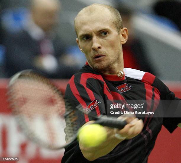 Nikolay Davydenko of Russia in action against Mathieu Paul-Henri of France during the final of the XVIII International Tennis Tournament Kremlin Cup...