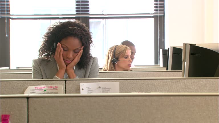 Woman Cubicle Phone Videos and HD Footage - Getty Images