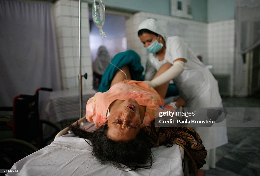 AFG: Surviving Childbirth In Kabul