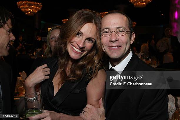Julia Roberts and Richard Lovett at The 22nd Annual American Cinematheque Award at the Beverly Hilton Hotel on October 12, 2007 in Beverly Hills,...