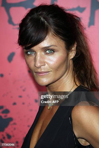 Helena Christensen arrives at the premiere of 30 Days of Night, 16 October 2007, in Los Angeles, California. AFP PHOTO/VALERIE MACON