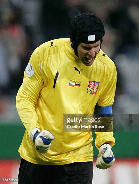 Petr Cech goalkeeper of Czech Republic celebrates after the UEFA Euro2008 Group D qualifying match between Germany and Czech Republic at the Allianz...