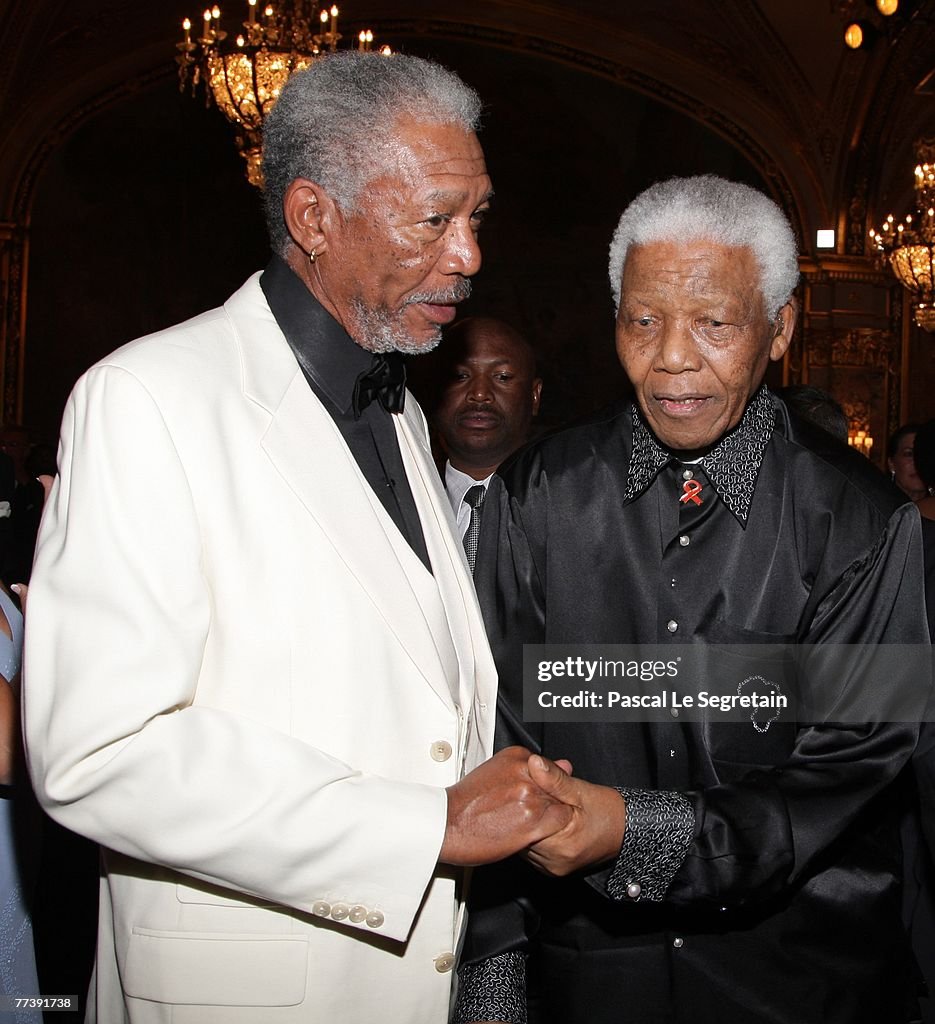 Nelson Mandela - Unite For A Better World Gala Dinner - Inside