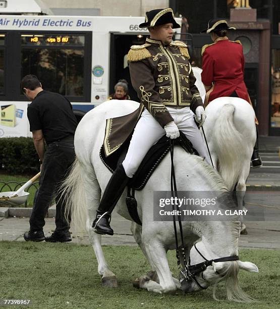 Victor Pozzo shows off his "World Famous" Lipizzaner Stallion during a press call in Central Park, New York 18 October 2007 to promote the 37th...