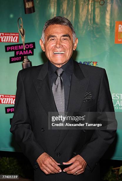 Actor Hector Suarez arrives at the Fama Awards on October 17, 2007 in Miami Beach, Florida.