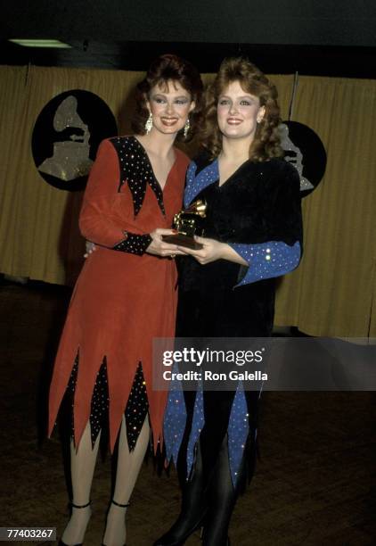 Naomi Judd and Wynonna Judd