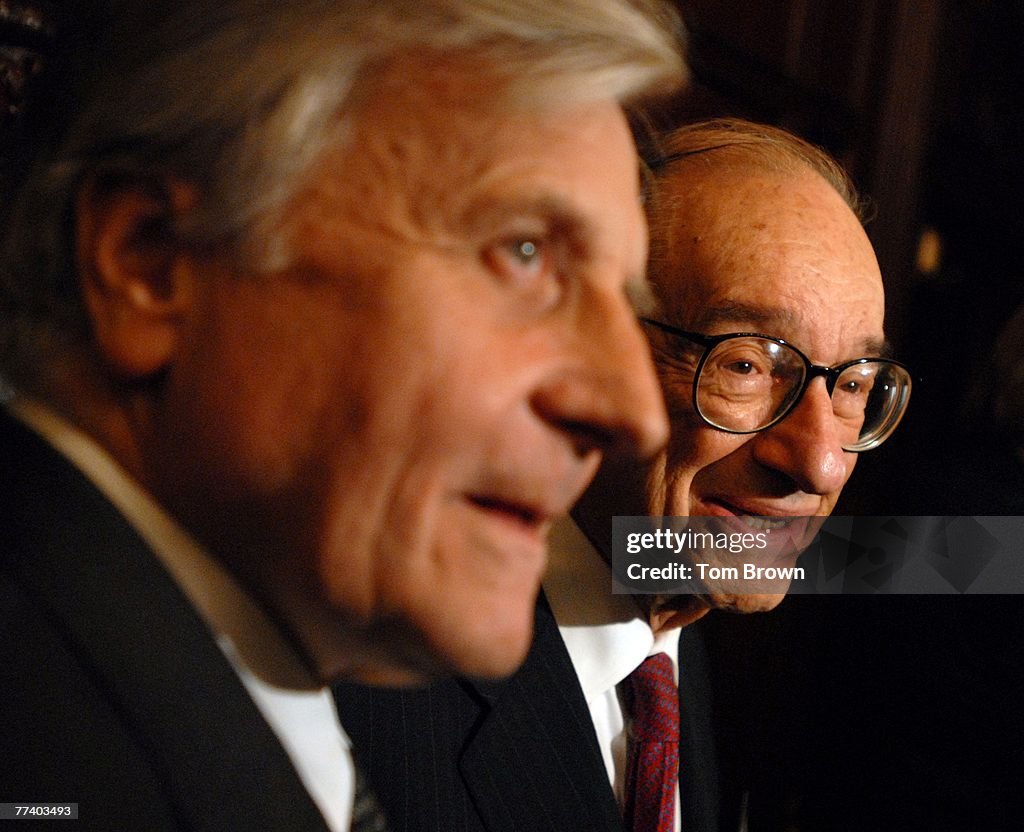 Bernanke, Greenspan Attend Event Honoring Jean-Claude Trichet