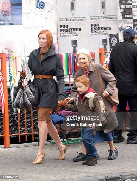 Lynn Cohen,Cynthia Nixon and "Brady" on Location for "Sex and the City: The Movie in Chinatown New York October 17 2007