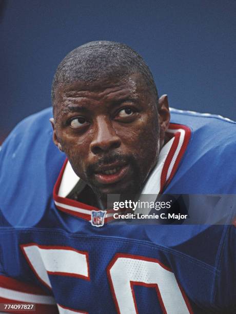 Carl Banks, Linebacker for the New York Giants during the National Football Conference East game against the Phoenix Cardinals on 11 October 1992 at...