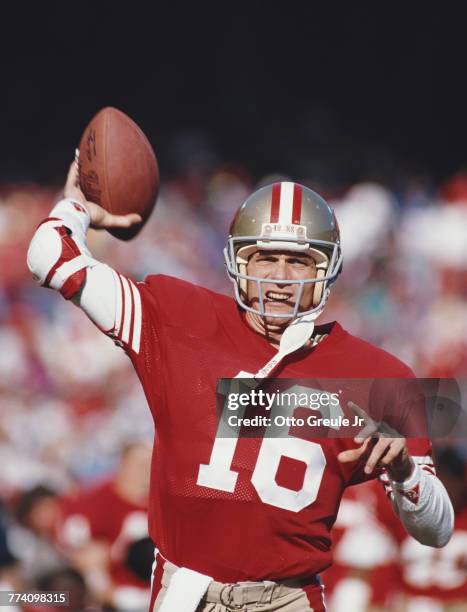 Joe Montana, Quarterback for the San Francisco 49ers during the National Football Conference West Divisional game against the Minnesota Vikings on 6...