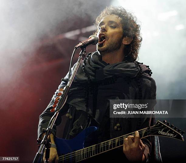 Gustavo Cerati of Argentina's rock group Soda Stereo performs during the first concert of the 2007 Tour "Me Veras volver" at the Monumental stadium...