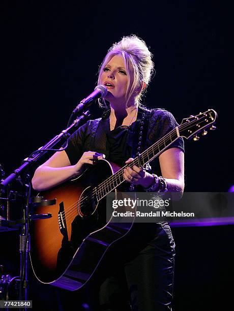 Dixie Nitcher 2,007 Opening Night Of The New Nokia Theater Stock Photos, High-Res ...