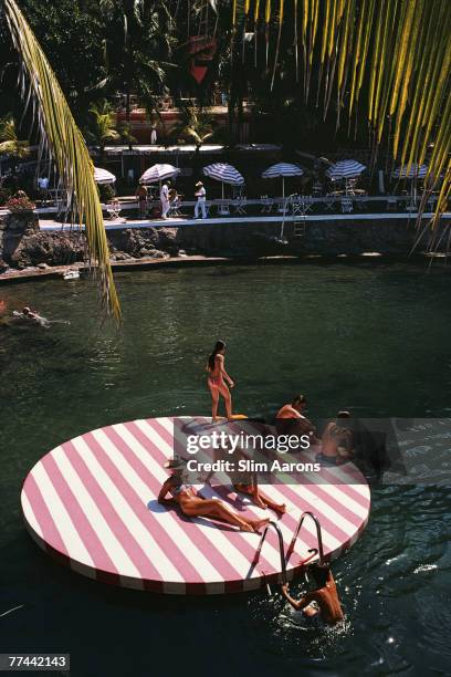 Bathers at La Concha Beach Club, Acapulco, Mexico, February 1975.