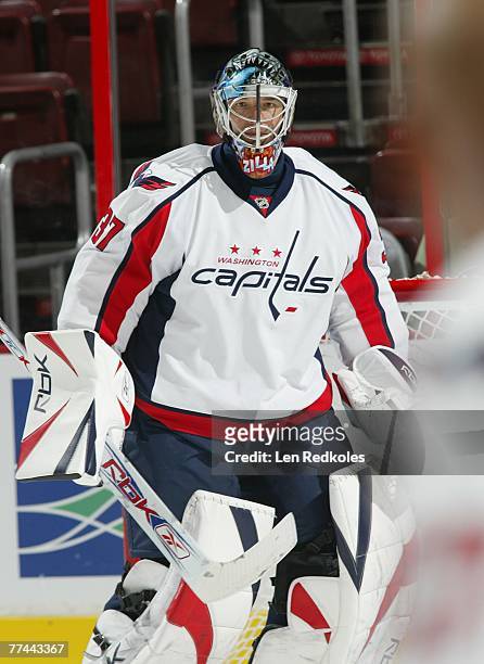 Olie Kolzig of the Washington Capitals warms up in a NHL game against the Philadelphia Flyers on September 26, 2007 at the Wachovia Center in...