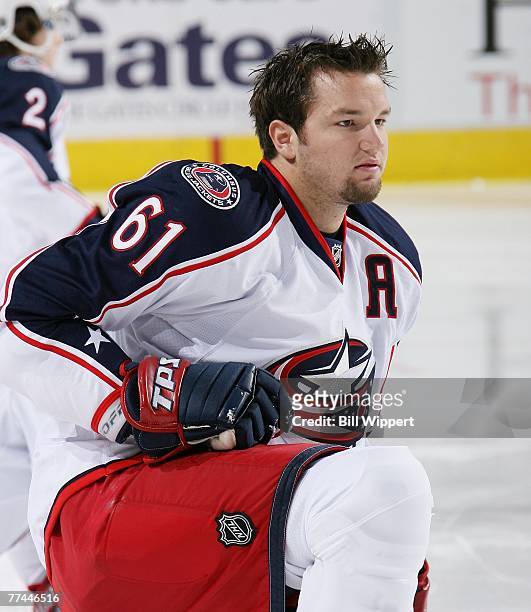 Rick Nash of the Columbus Blue Jackets stretches before playing against the Buffalo Sabres on October 19, 2007 at HSBC Arena in Buffalo, New York.