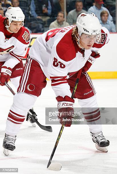 Peter Mueller of the Phoenix Coyotes faces off against the Nashville Predators at the Sommett Center on October 11, 2007 in Nashville, Tennessee.