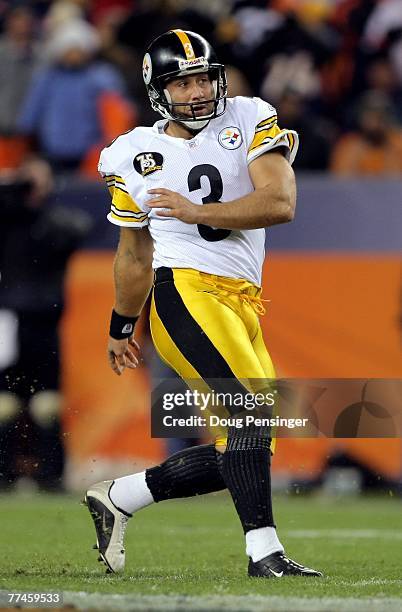 Place kicker Jeff Reed of the Pittsburgh Steelers attempts a field goal against the Denver Broncos at Invesco Field at Mile High on October 21, 2007...