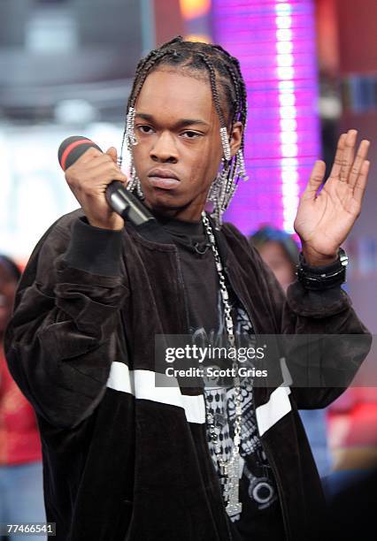 Hurricane Rapper Fast 152 Hurricane Chris Rapper Stock Photos, High-Res Pictures, and Images ...