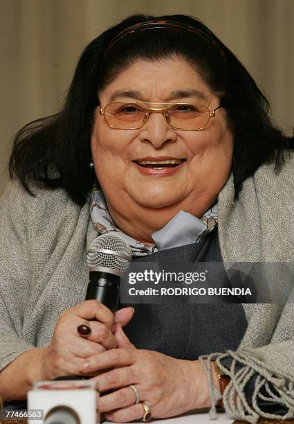 Argentine singer Mercedes Sosa speaks during a press conference 23 October, 2007 in Quito, in view of her upcoming presentation next 26 October. AFP...