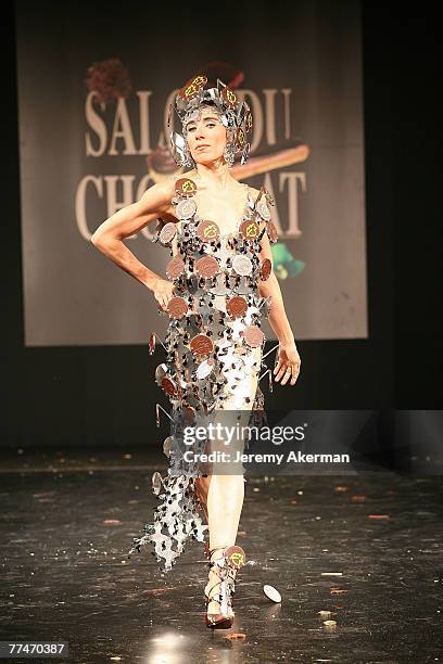 Spanich choregrapher Blanca Li displays a chocolate decorated dress created by fashion designer Tilmann Grawe and chocolate maker New Tree, Porte...