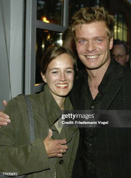 Masters Series 2003, Hamburg; Players Night; Moderator Oliver GEISSEN mit Ehefrau Ulrike