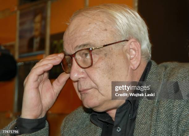 Vladimir Bukovsky, leading dissident of the Soviet era, attends a meeting at the Sakharov Centre on October 17, 2007 in Moscow, Russia. Bukovsky has...