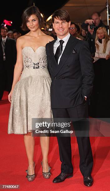 Actor Tom Cruise and his wife Katie Holmes attend the German premiere to "Lions for Lambs" at the Kino International October 24, 2007 in Berlin,...