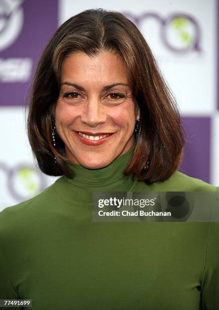 Actress Wendie Malick attends the 17th Annual Environmental Media Awards at the Ebell Club on October 24, 2007 in Los Angeles, California.