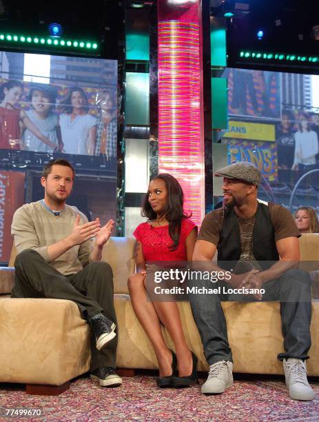 Common Rapper Famu 478 Common Rapper 2007 Stock Photos, High-Res Pictures, and Images ...